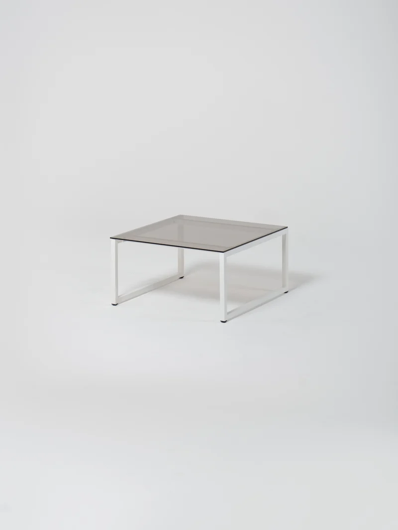 Coffee Table 17 / White | Square | Glass | Amber