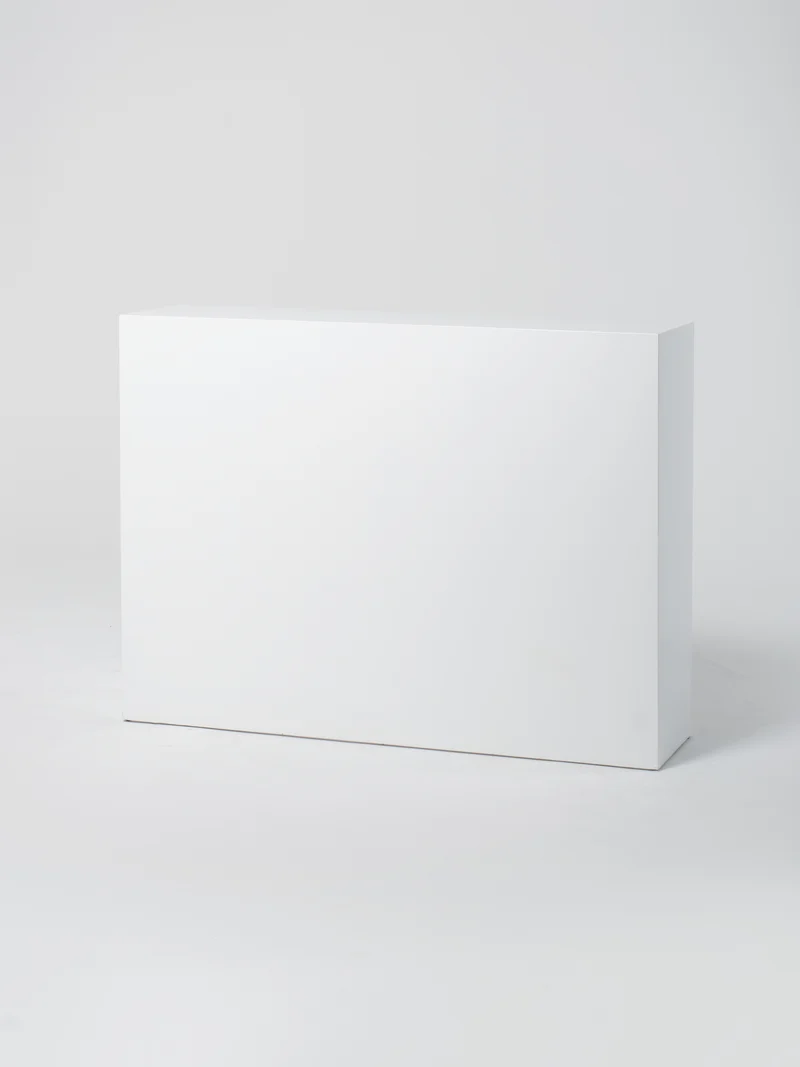 Front Desk / White / Rectangle