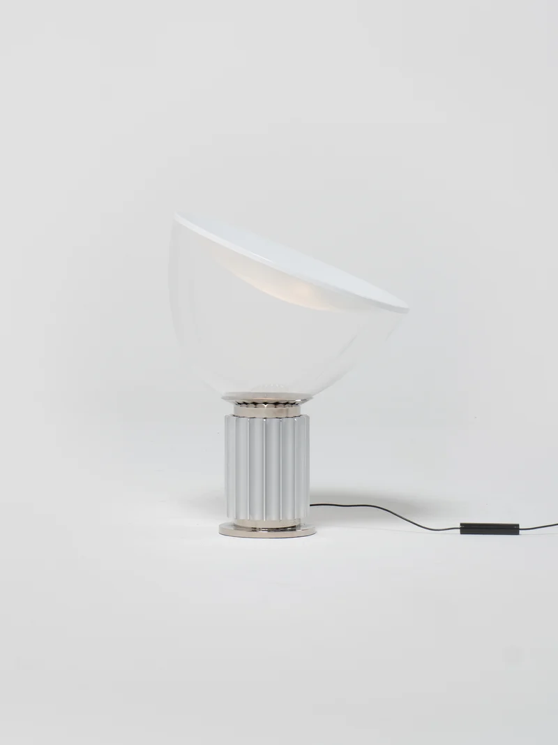 Taccia / Table lamp / Silver