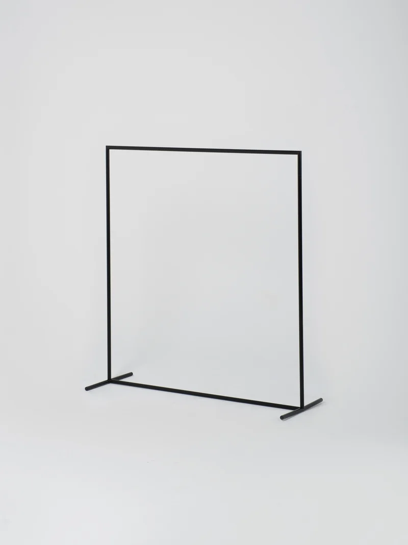 Rail 17L / Low | Round | 150cm x H160cm