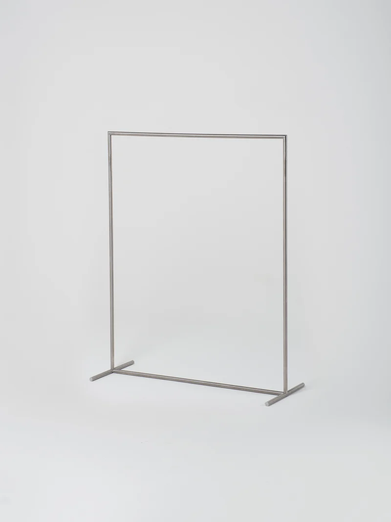 Rail 15L / Low | Round | 130cm x H160cm | Stainless Steel