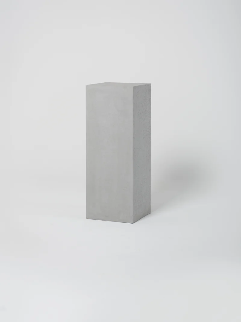 Cube 6 / 45cm x 120cm / Concrete