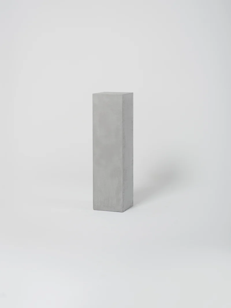 Cube 2 / 30cm x 110cm / Concrete
