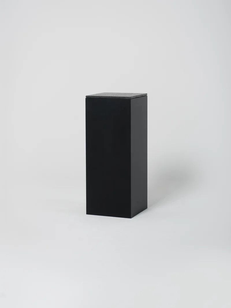 Cube 5 / 45cm x 110cm / Black / Anthracite concrete