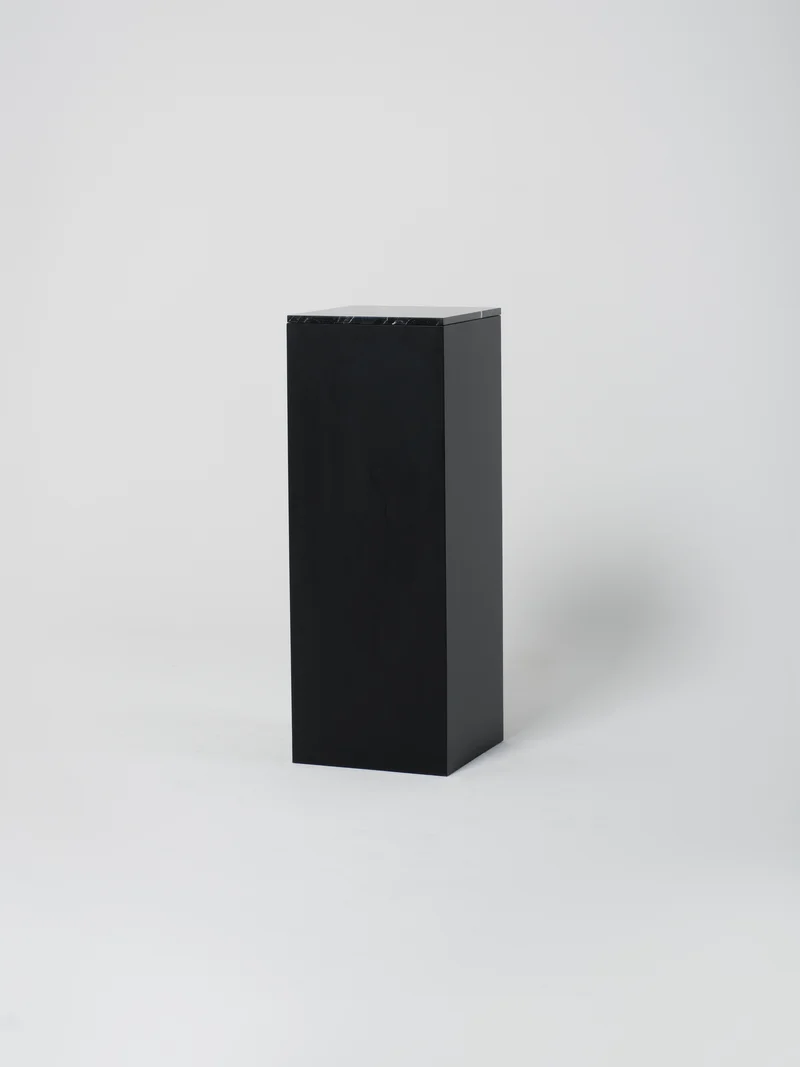 Cube 6 / 45cm x 120cm / Black / Nero Marquina