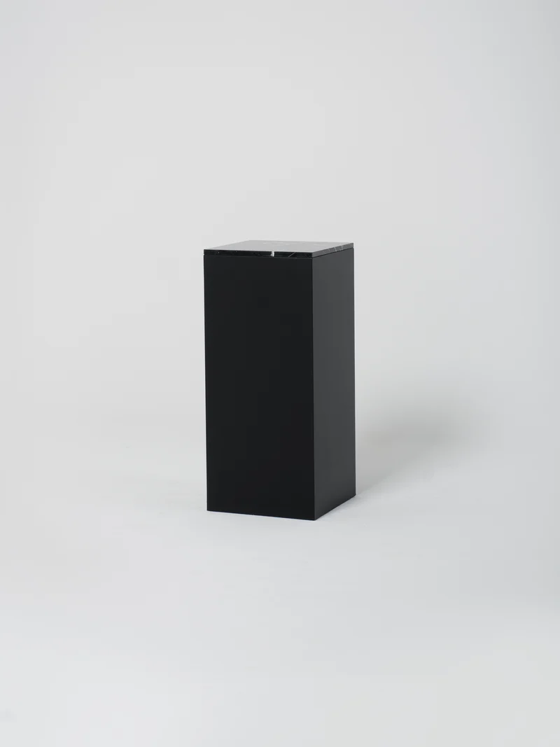 Cube 4 / 45cm x 100cm / Black / Nero Marquina