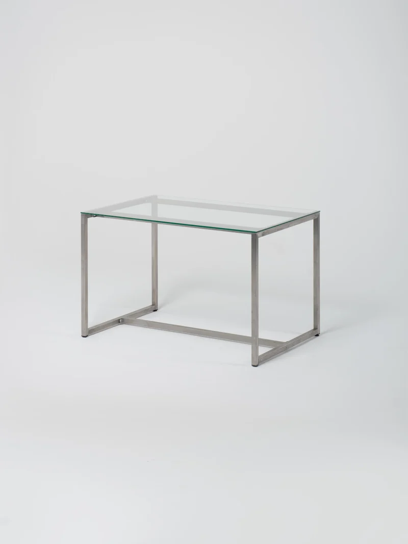Table 16 / Stainless Steel / Glass