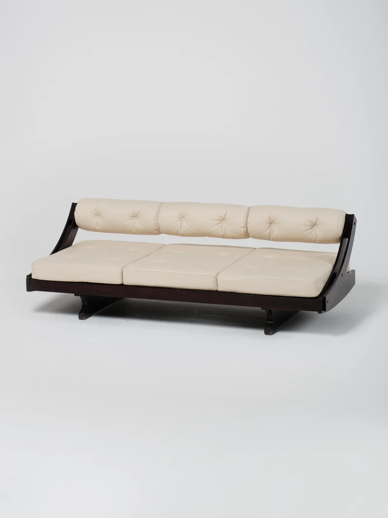GS 195 Sofa / White