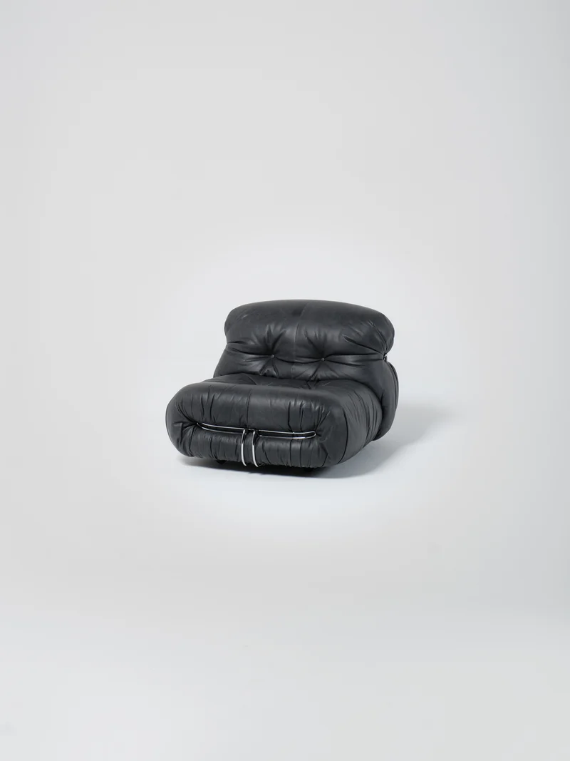 Soriana Armchair / Dark Grey