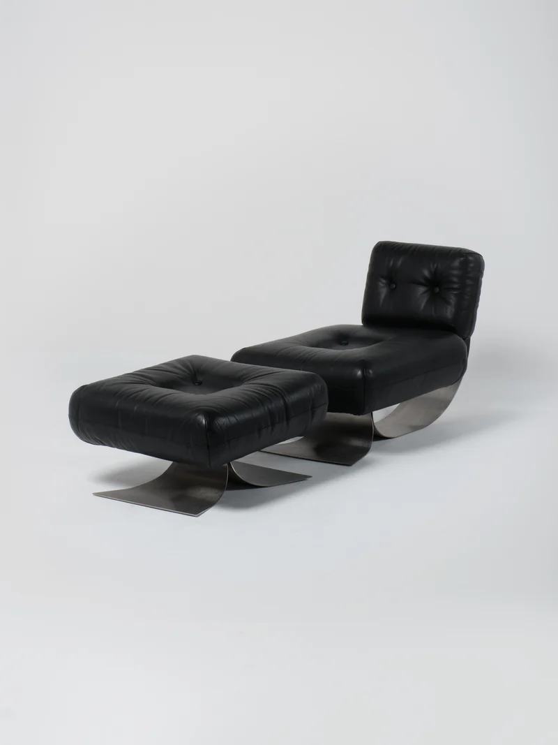 Alta Armchair with Ottoman