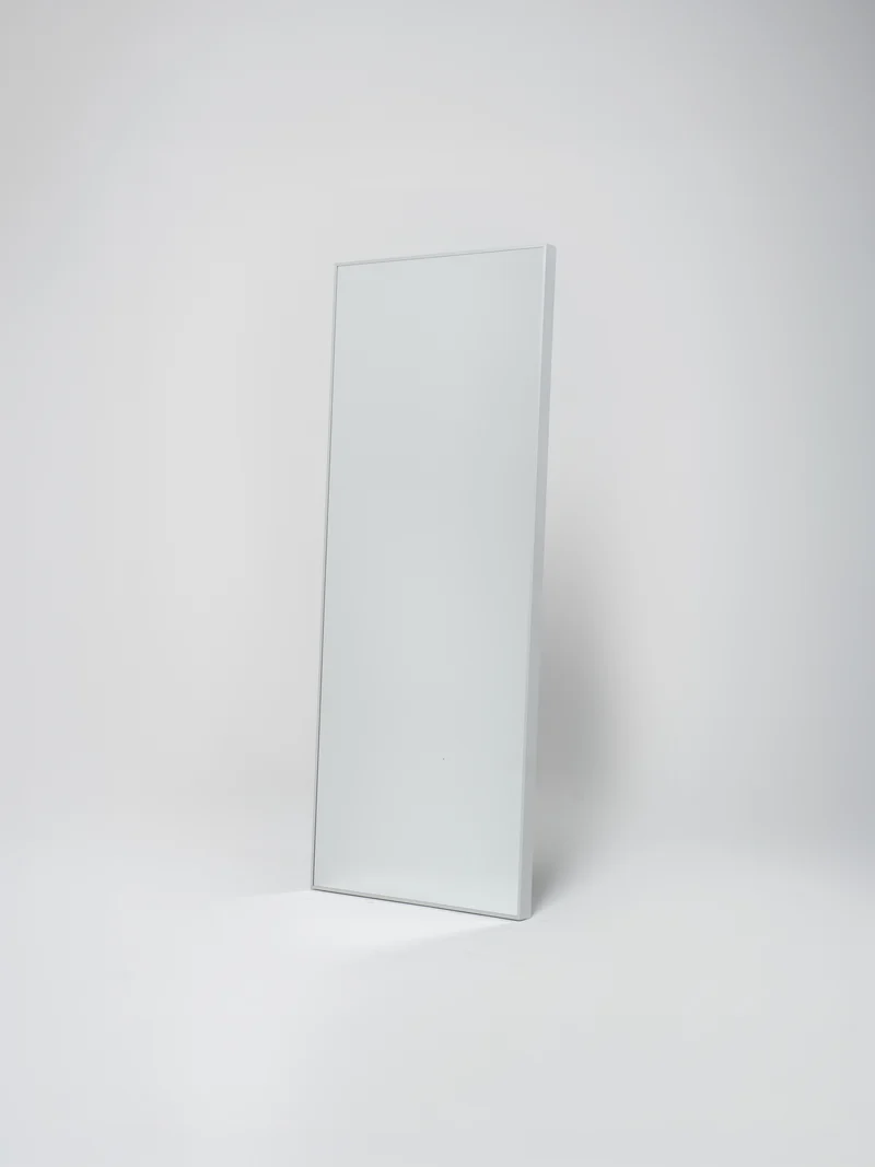 Mirror / Leaning | Silver