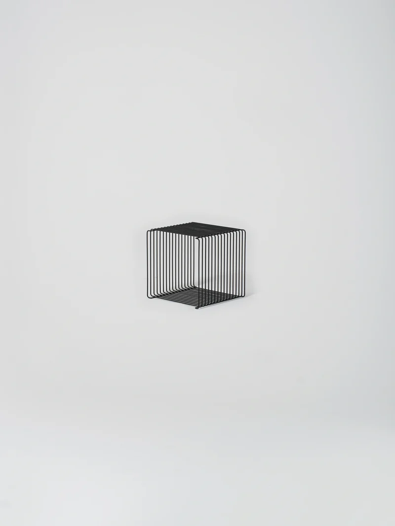 Panton Wire Shelf / Single Module | Black