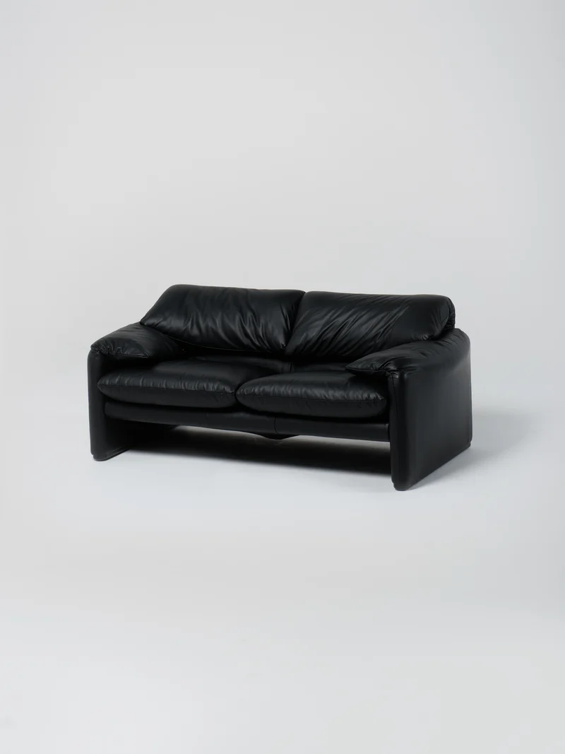Maralunga Sofa / 2-Seater