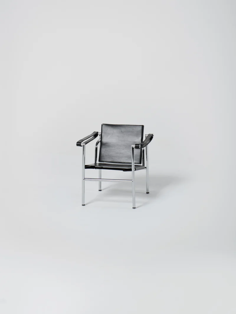 LC1 Chair