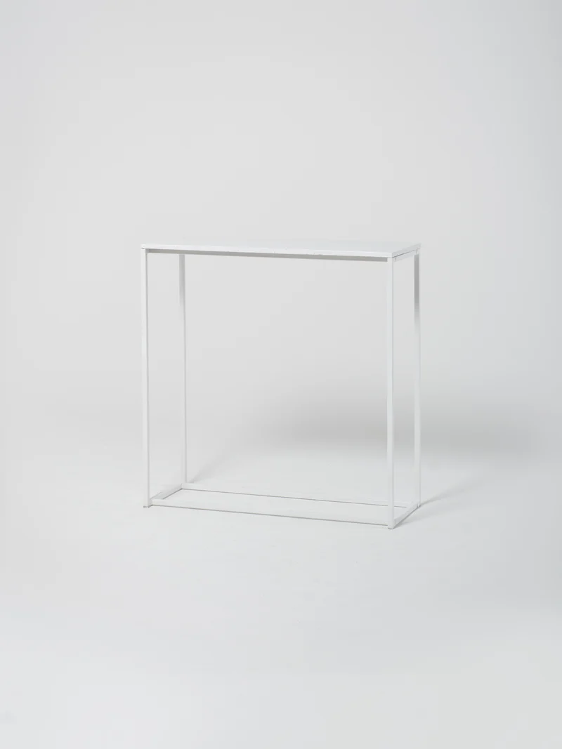 Console 8 / 100cm x 40cm | White Concrete