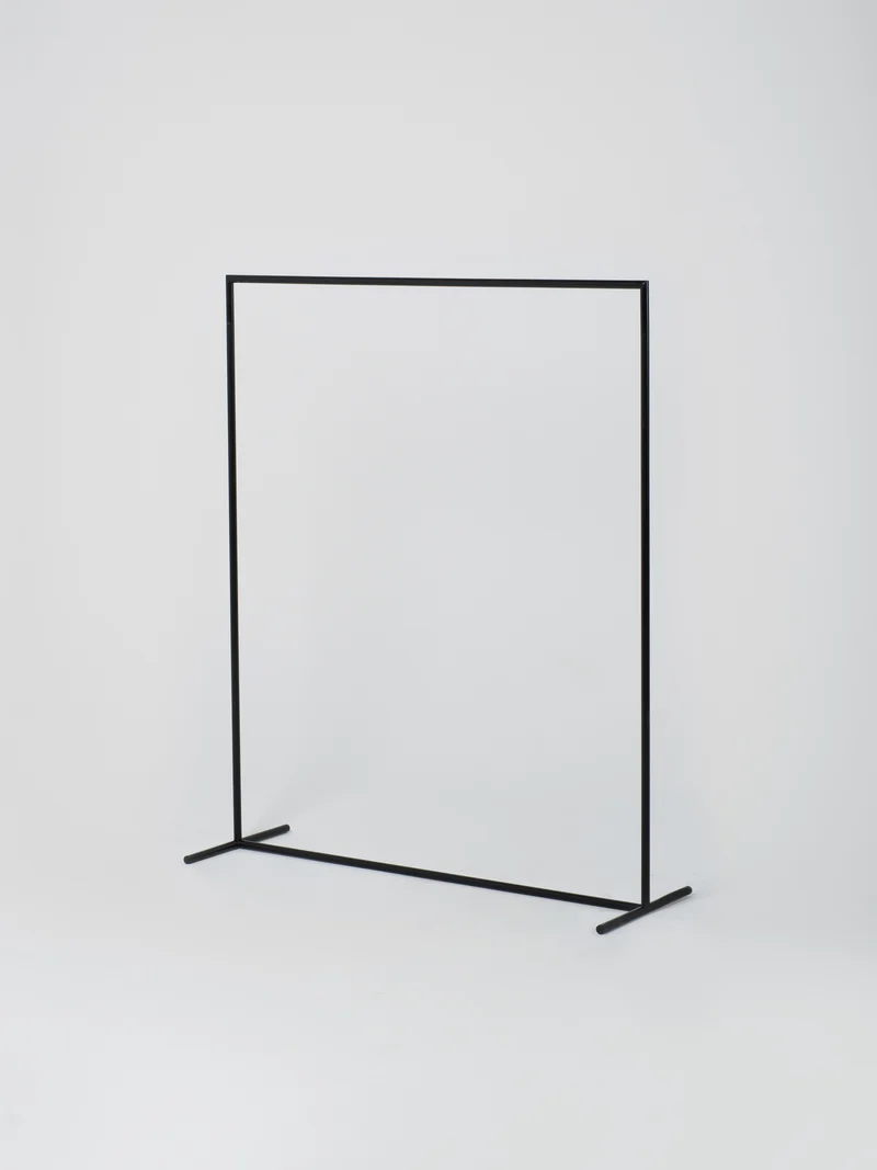 Rail 17 / Round | 150cm x H180cm