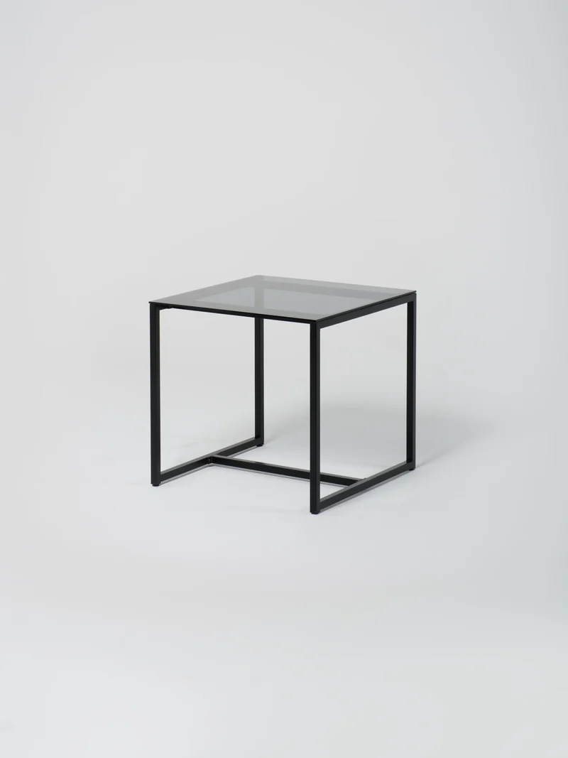 Table 14 / Square / Black / Glass / Grey