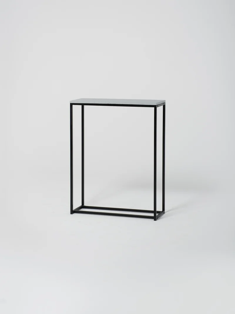 Console 6 / 80cm x 30cm | Architectural Concrete