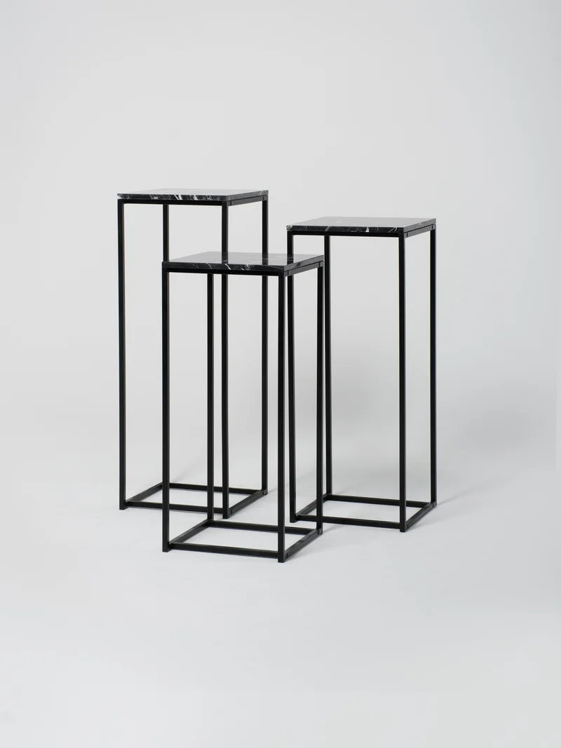 Podium Set 4 / 45cm Square / Nero Marquina