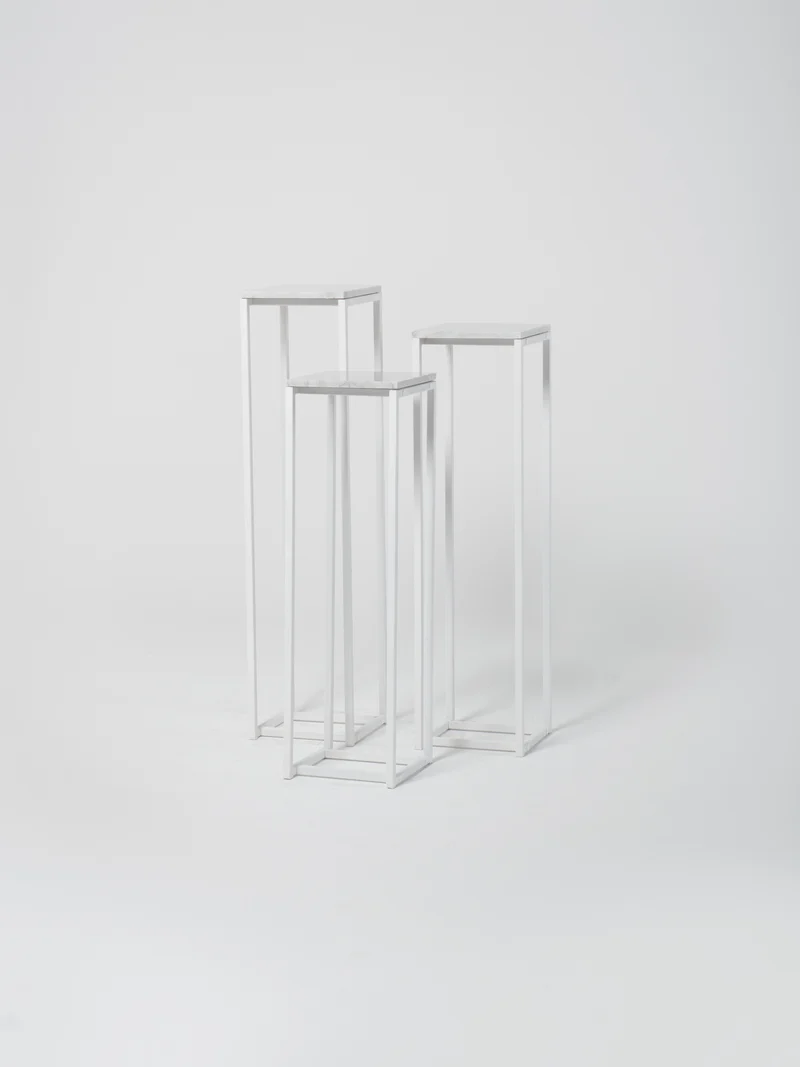 Podium Set 1 / 30cm Square / Bianco Carrara