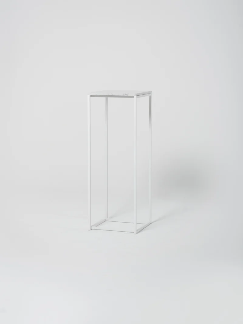 Podium 1 / 45cm Square / Bianco Carrara