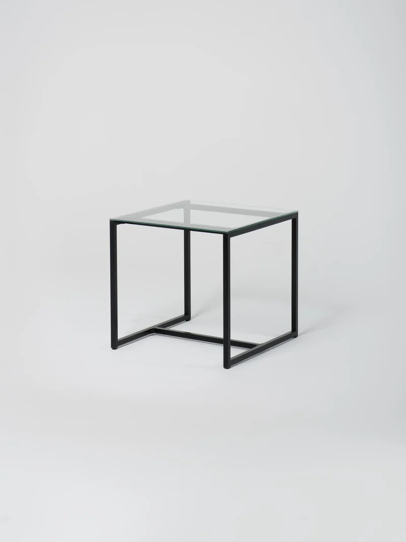 Table 13 / Square / Black / Glass