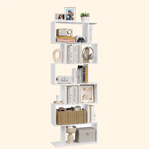 Meuble bibliothèque design en bois à compartiments alternés