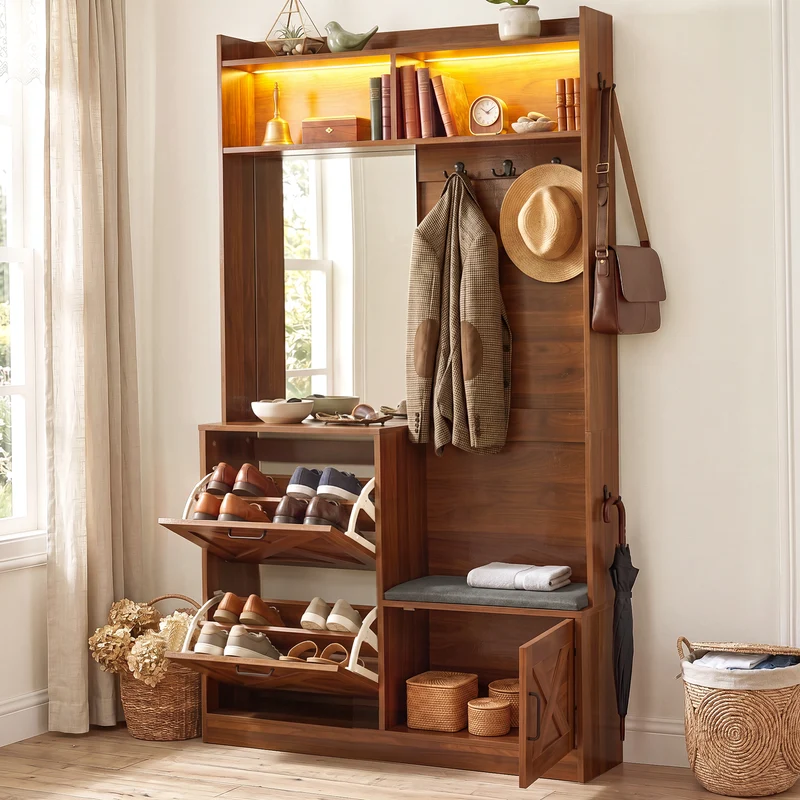Vestiaire à l'entrée effet noyer avec éclairage LED, grand miroir, banquette rembourrée et meuble à chaussures MINIMALISTDIVIDERHOM