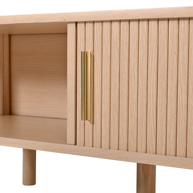 Table basse effet bois clair avec rangement ouvert 2 portes coulissantes, ornée de détails dorés 110x55x45 cm, ITALIAN CURTAIN