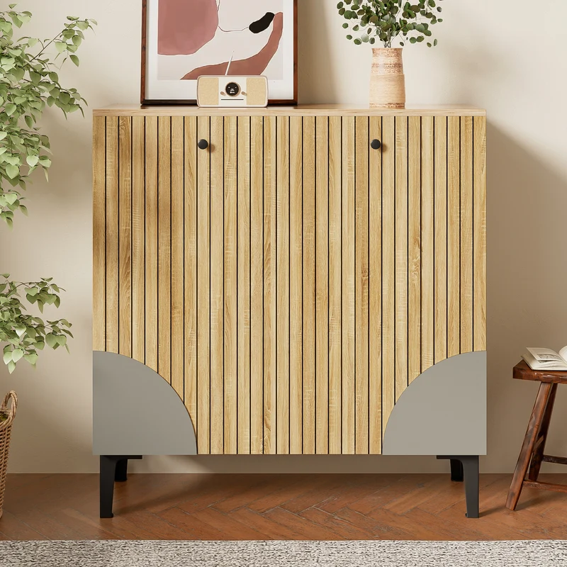 Meuble à chaussures effet bois avec 3 portes cannelées 90x32x94cm RIFTZORVAK