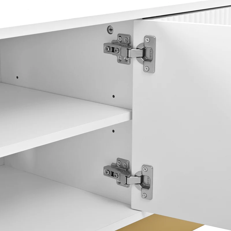 Meuble TV contemporain blanc aux finitions cannelées 3 portes battantes 170x40,5x47 cm CASCADEKAEL