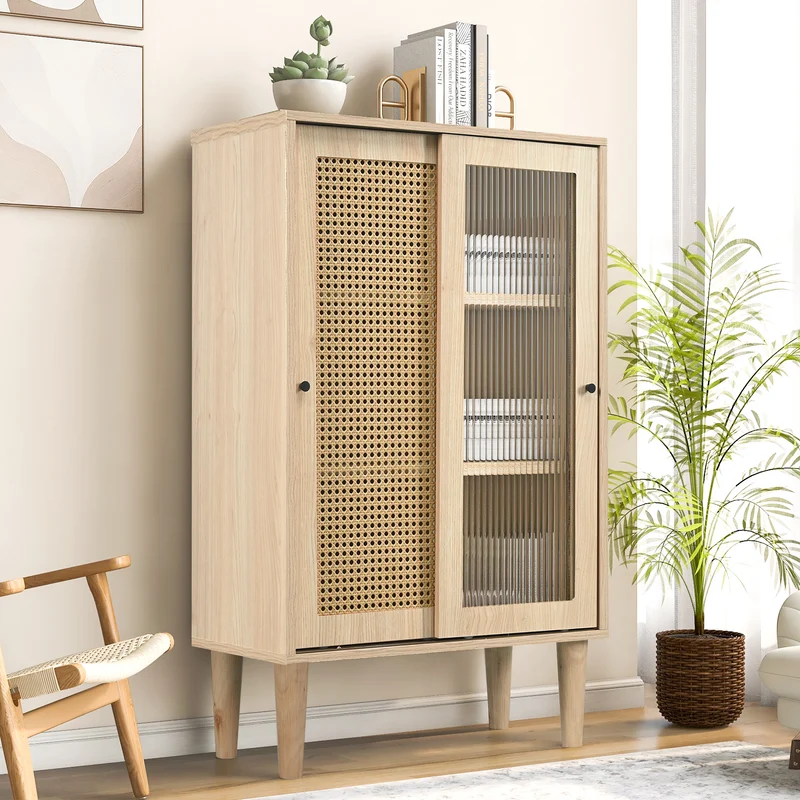 Buffet effet bois avec portes en rotin et portes coulissantes en verre BAMPHUDS