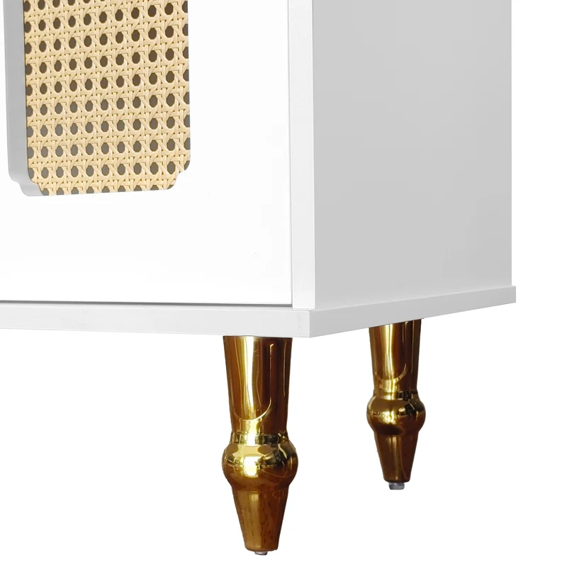 Meuble TV élégant avec portes en rotin et détails dorés DHUPHIEDS