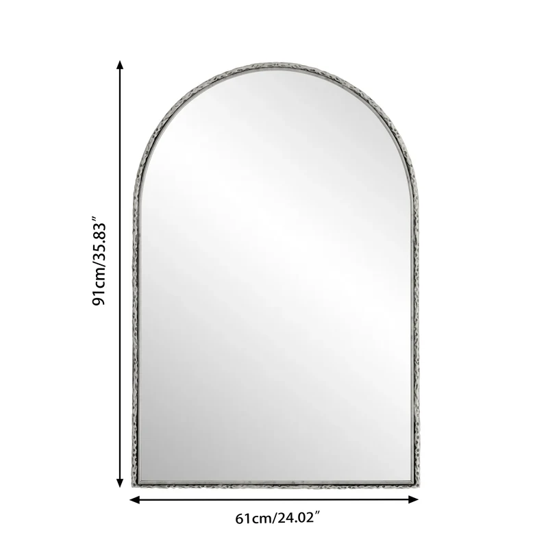 Miroir mural arqué à cadre argent martelé élégant, verre trempée 61 x 2,5 x 91 cm WETLANDMUD