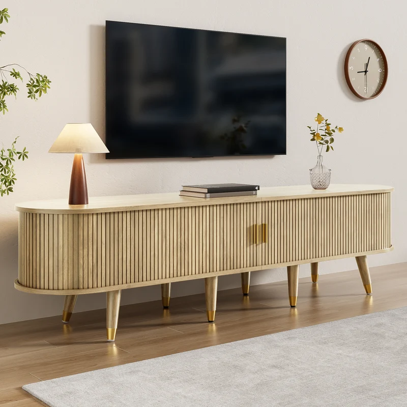 Meuble TV avec portes coulissantes en bois MDF couleur chêne et accents dorés 175x38x45cm LATEXGLOB