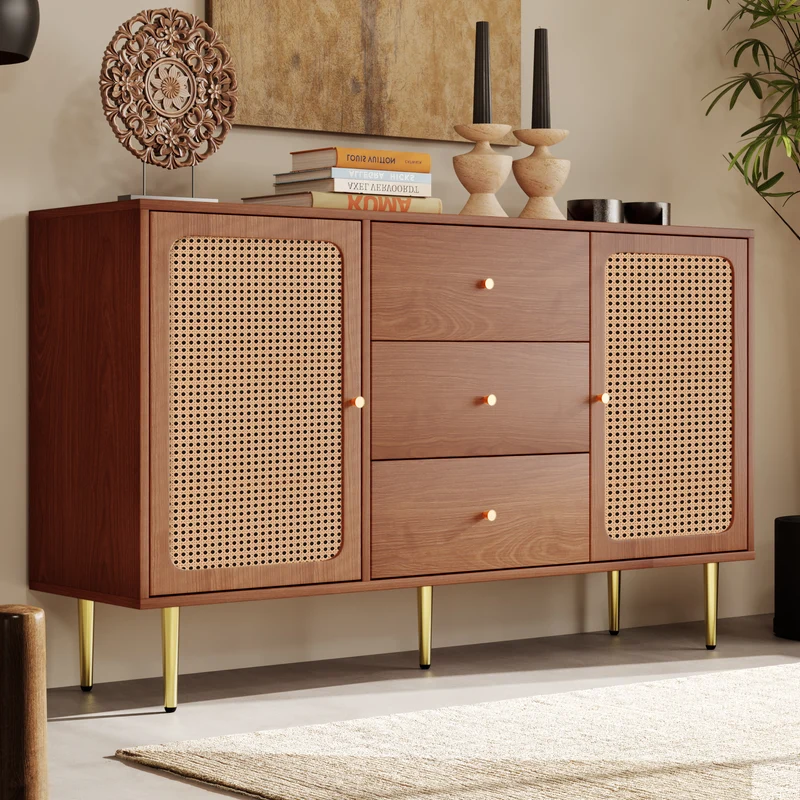 Buffet effet bois noyer avec 2 portes et 3 tiroirs en rotin pieds et poignées dorées 150*90*40cm URNO