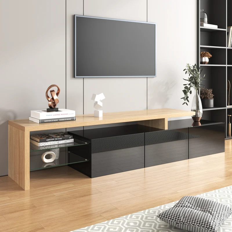 Design de meuble TV moderne noir brillant aspect bois éclairage LED avec 3 portes battantes et étagères en verre rangement NIKRID