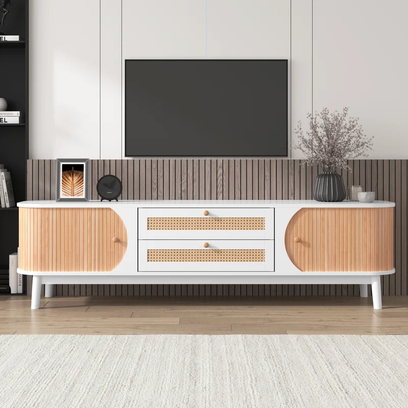 Meuble TV naturelle effet de bois blanc avec portes et tiroirs en rotin KHARQRUIDS