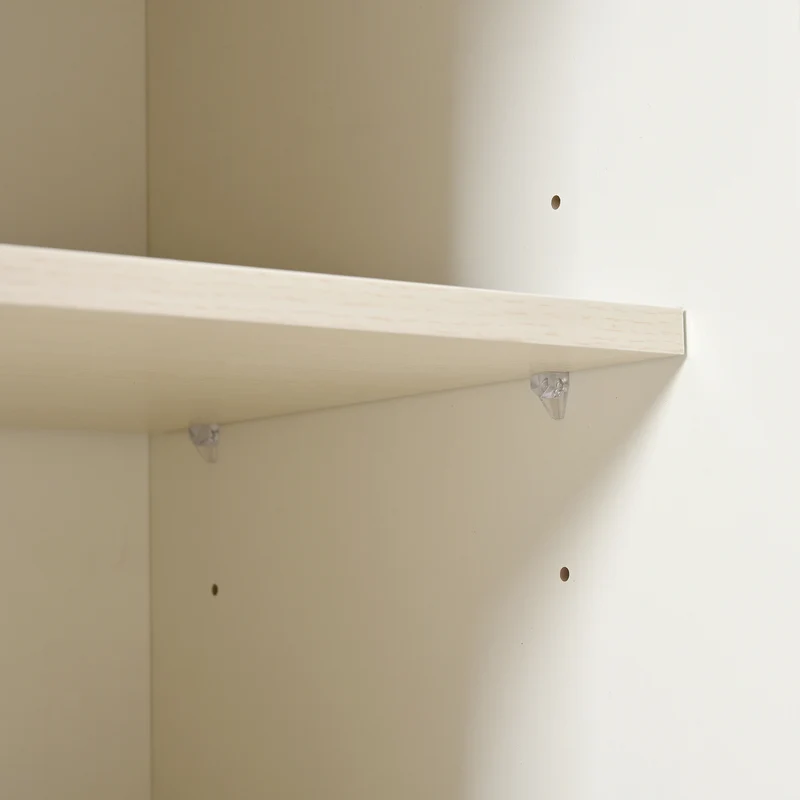 Buffet blanc ondulé avec 3 tiroirs 2 portes coulissantes et pieds en bois massif GLAND
