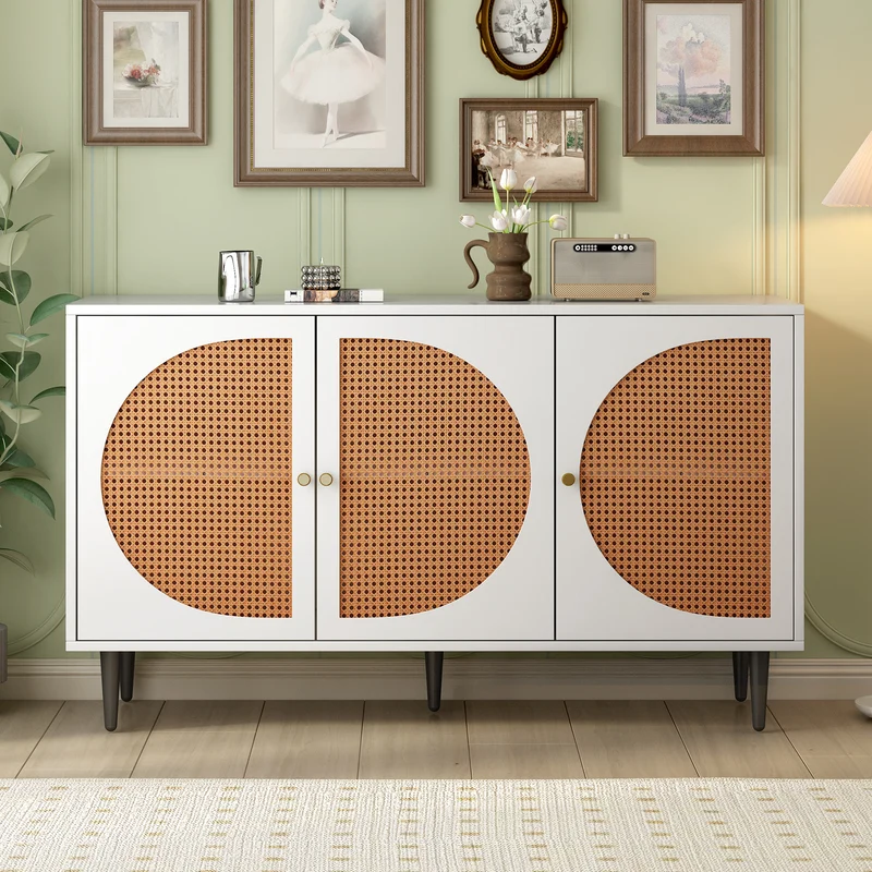 Buffet effet bois blanc avec 3 portes en rotin poignées pieds dorés 129,8x40x76cm OMOIL WHITE