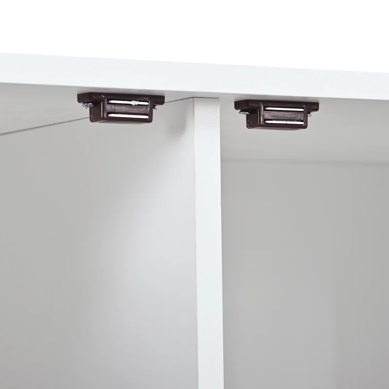 Buffet effet bois blanc avec 3 portes en rotin poignées pieds dorés 129,8x40x76cm OMOIL WHITE