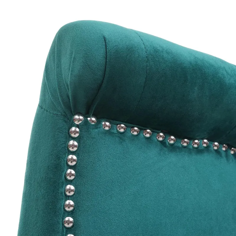 Chaise à manger cuisine en velours vert foncé avec décoration bouton cristal pieds bois clairs 04_0002214