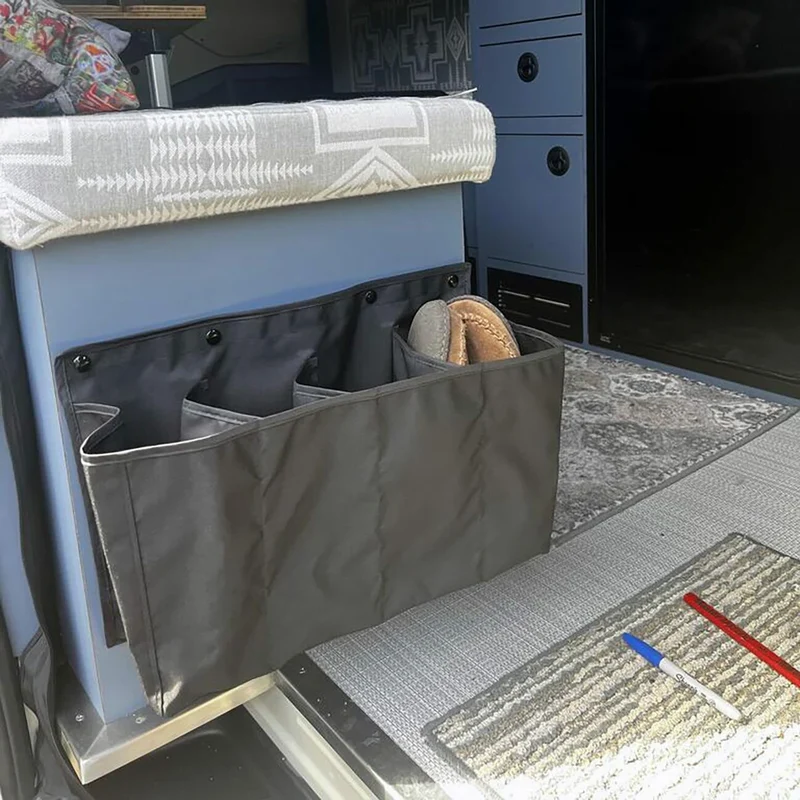 Rangement chaussures 4 poches pour camping-car