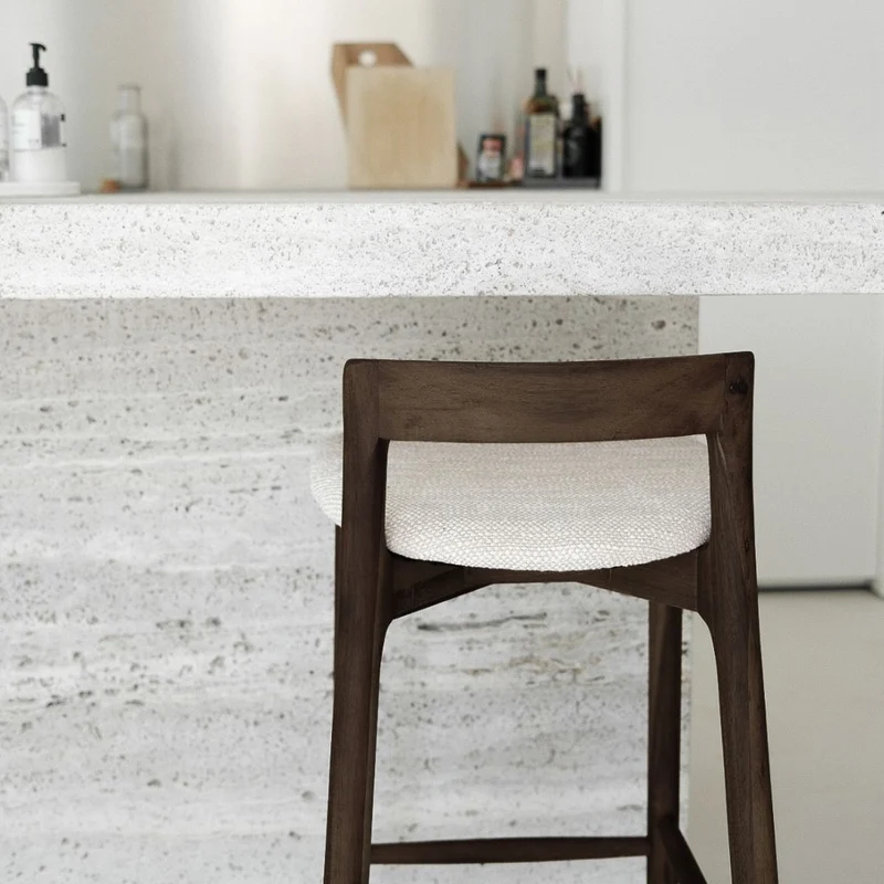 Tabouret Charmes - Noyer foncé - Assise en tissu - Tissage sandstone tacheté - Hauteur d'assise 65 cm