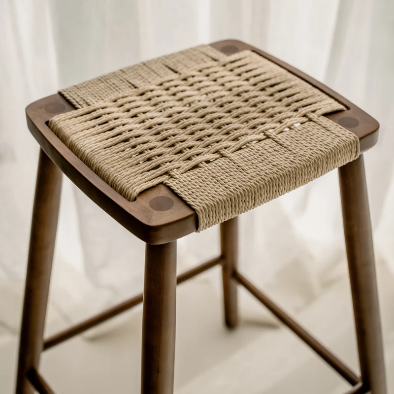 Tabouret de bar Belli - Hauteur d'assise 63 cm - Couleur noyer foncé - Assise tissée