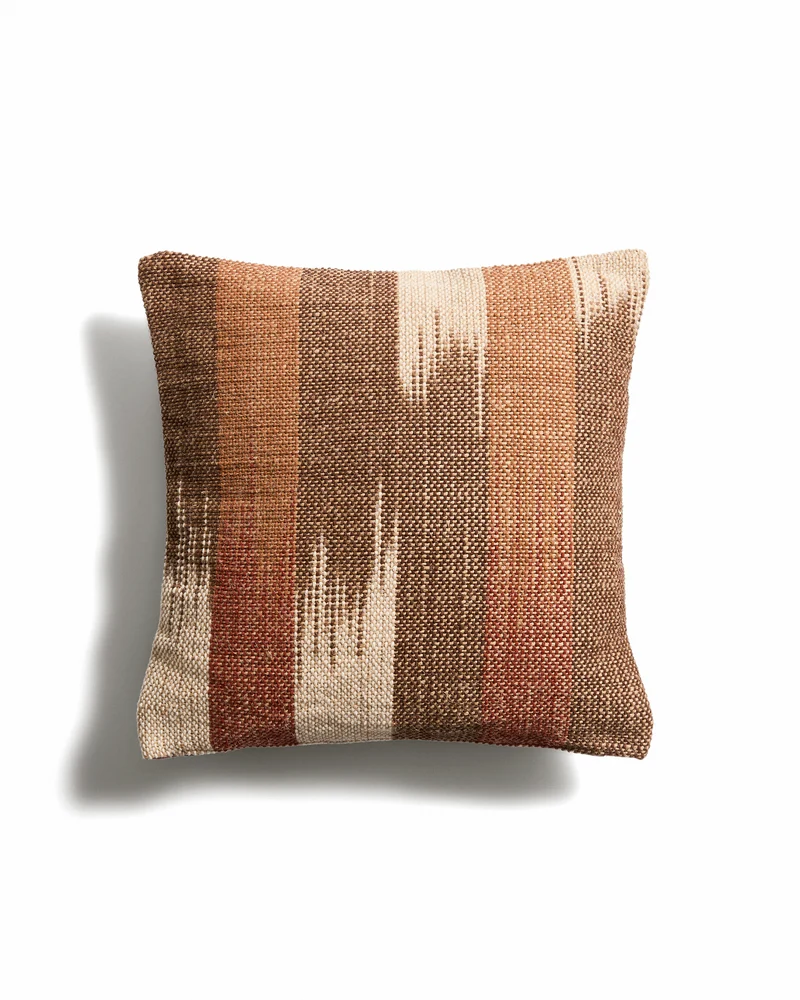 Domira jute cushion cover