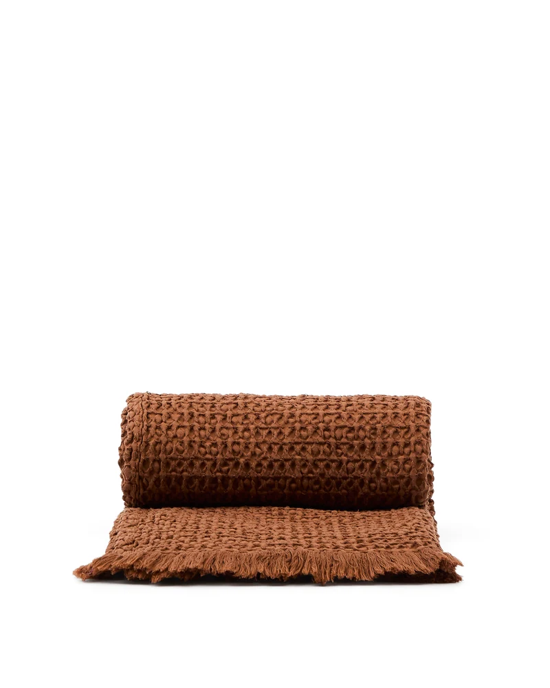 Nulina waffle blanket in dark orange