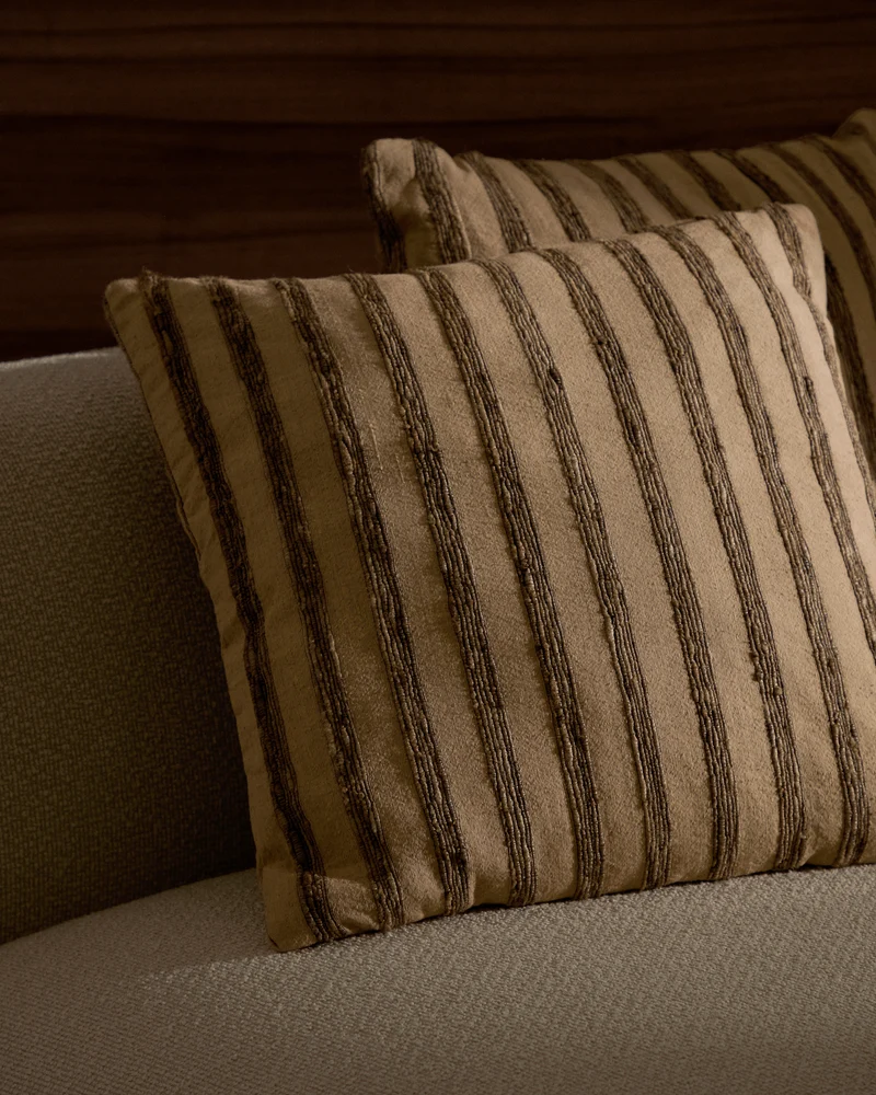 Enara cushion cover