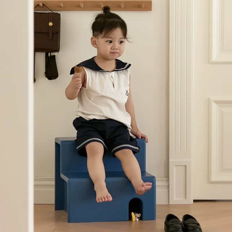 Beech Wood Cherry Wood Stable 2-Step Toddler Stool Kids Footstool - Nordic Stool With Rounded Corners & Easy-Carry Handles For Living Room