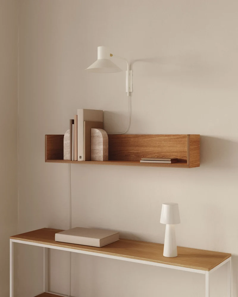 Octavia shelf made of ash plywood FSC Mix Credit 90 x 20 cm